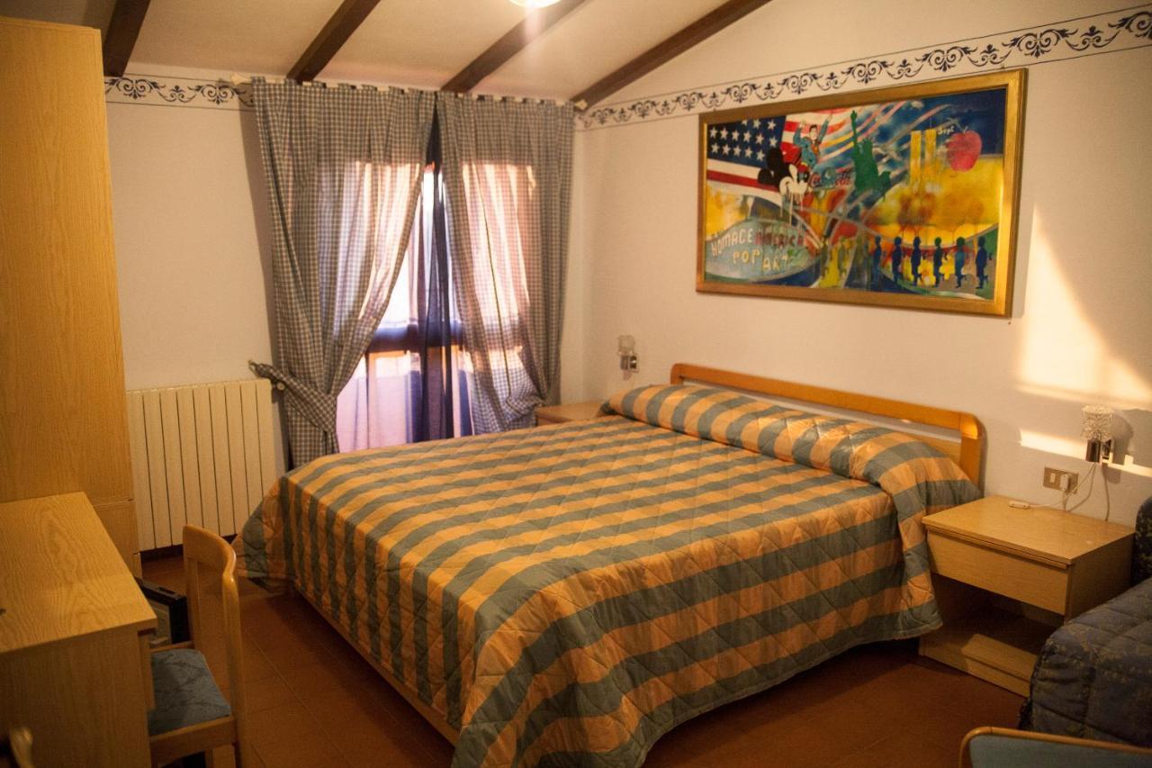 Hotel Belvedere Minucciano Buitenkant foto