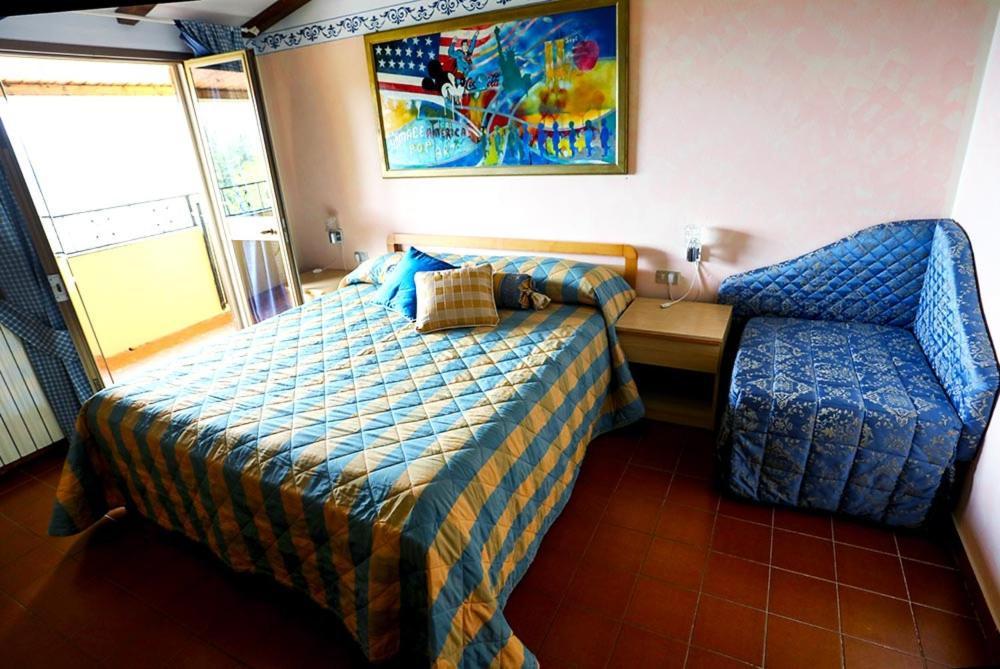 Hotel Belvedere Minucciano Buitenkant foto