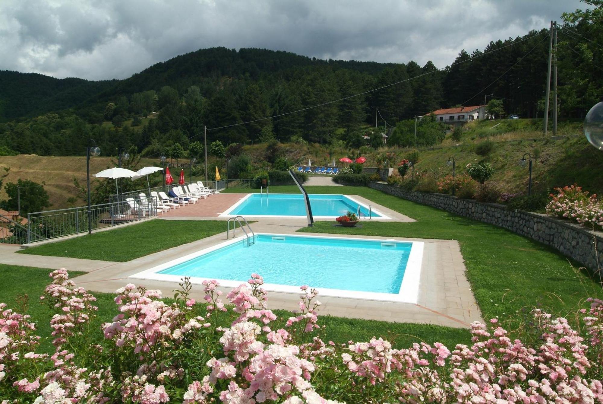 Hotel Belvedere Minucciano Buitenkant foto