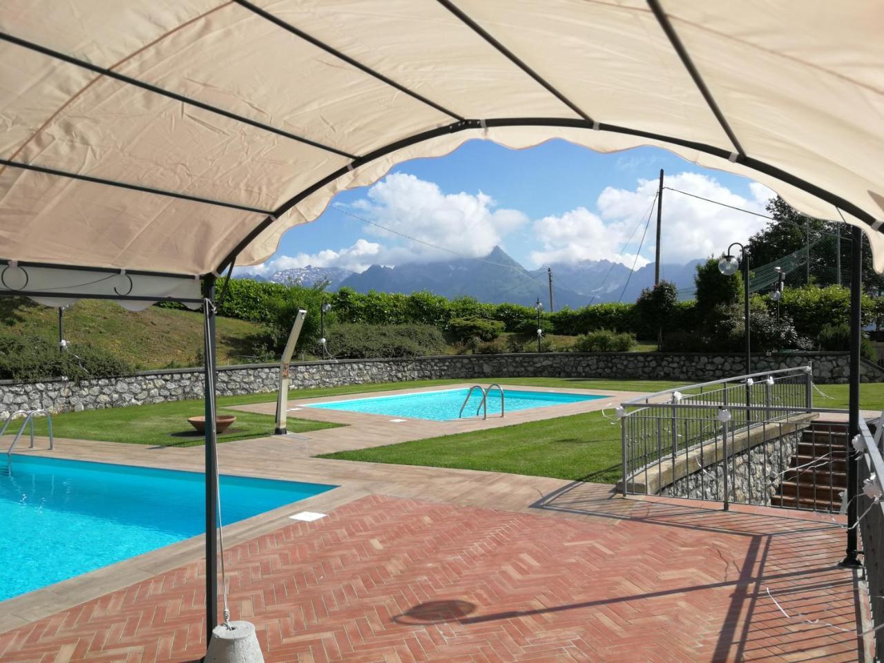 Hotel Belvedere Minucciano Buitenkant foto